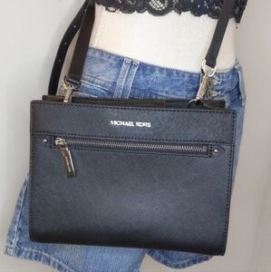 Michael Kors Hailee Crossbody Bag